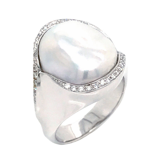 Women's Freshwater Pearl and Diamond Ring
