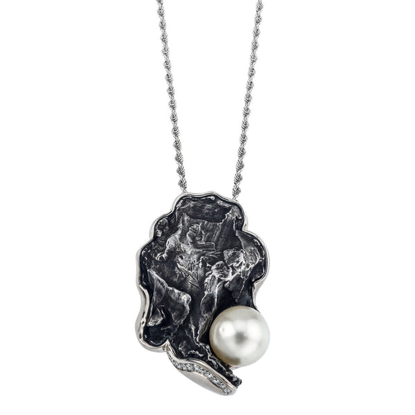 Women’s Sikhote-Alin Meteorite and Pearl Necklace